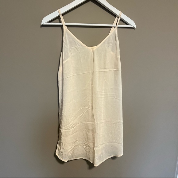 Free People tank top. Blush pink colour. Size XS - Picture 1 of 4